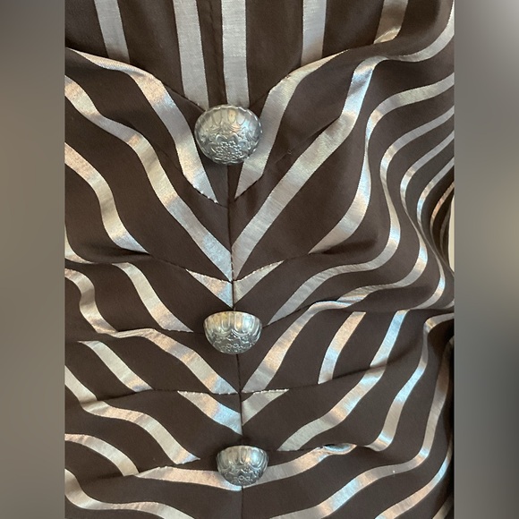 Joseph Ribkoff Brown and White Buttoned Blouse with Notched Collar - Picture 5 of 14